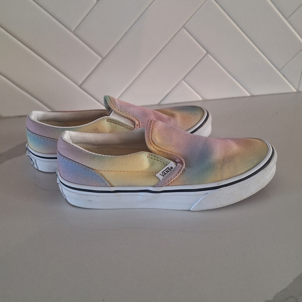 Vans Classic Slip-On 'Aura Shift'